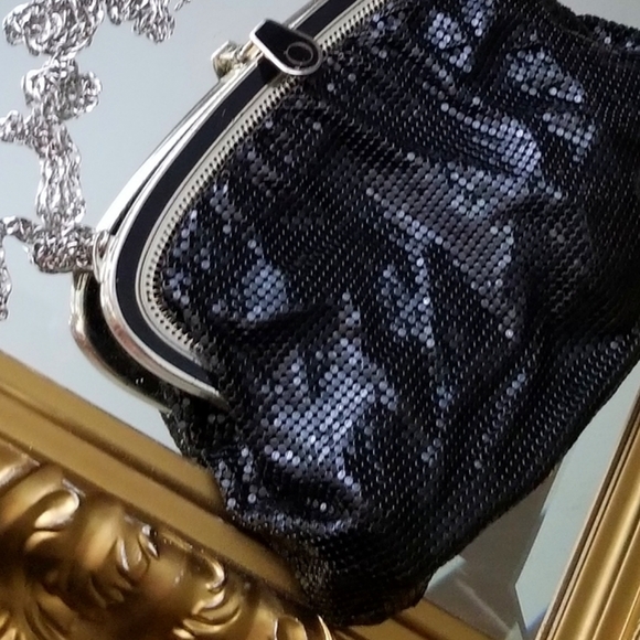 ❗Vintage Whiting & Davis Black and Silver Front Clasp Mesh Evening Bag w/ Chain❗ - Picture 1 of 13